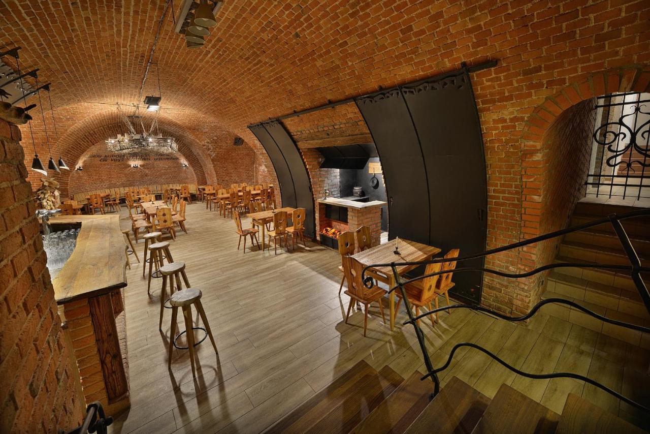Premium Wellness & Wine Hotel Znojmo Luaran gambar