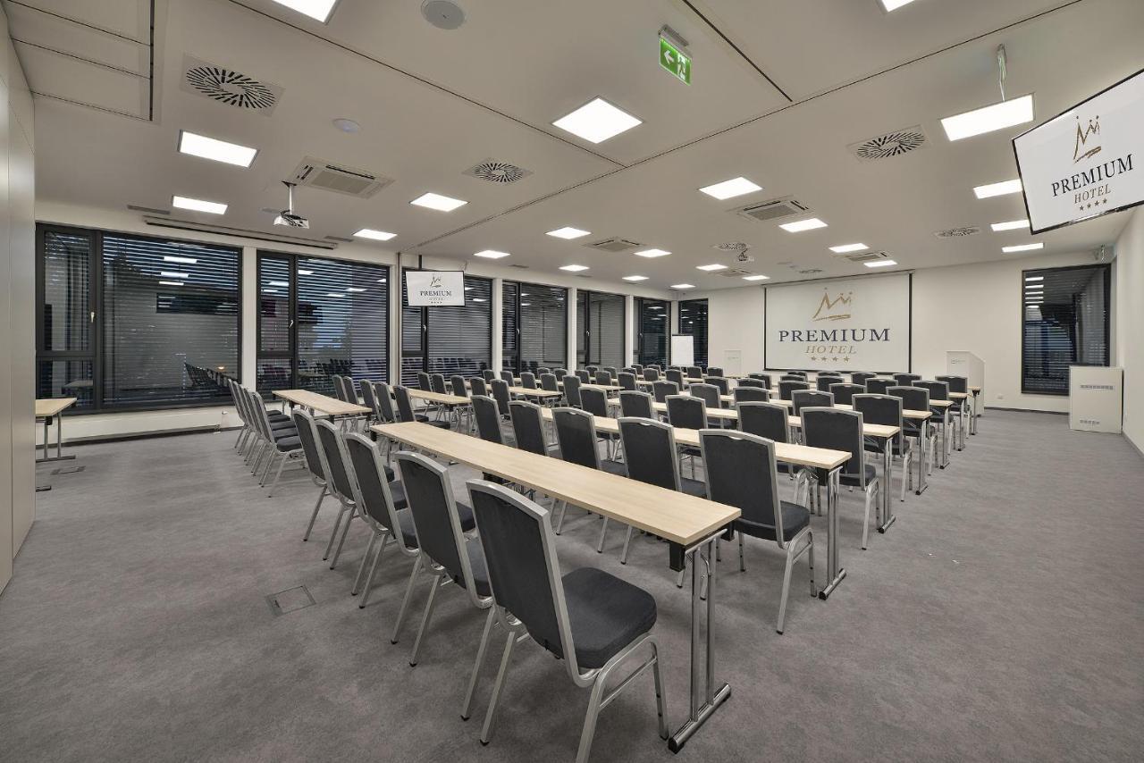 Premium Wellness & Wine Hotel Znojmo Luaran gambar