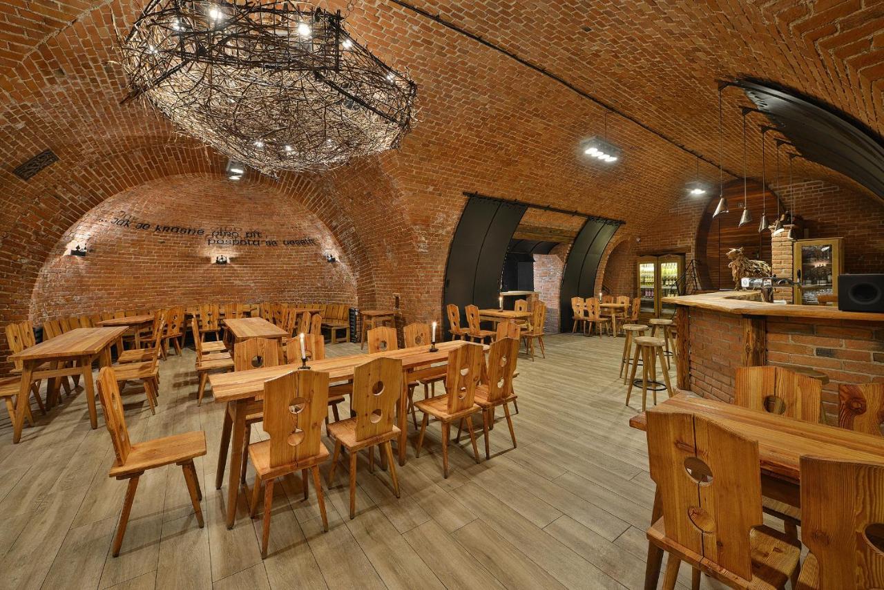 Premium Wellness & Wine Hotel Znojmo Luaran gambar