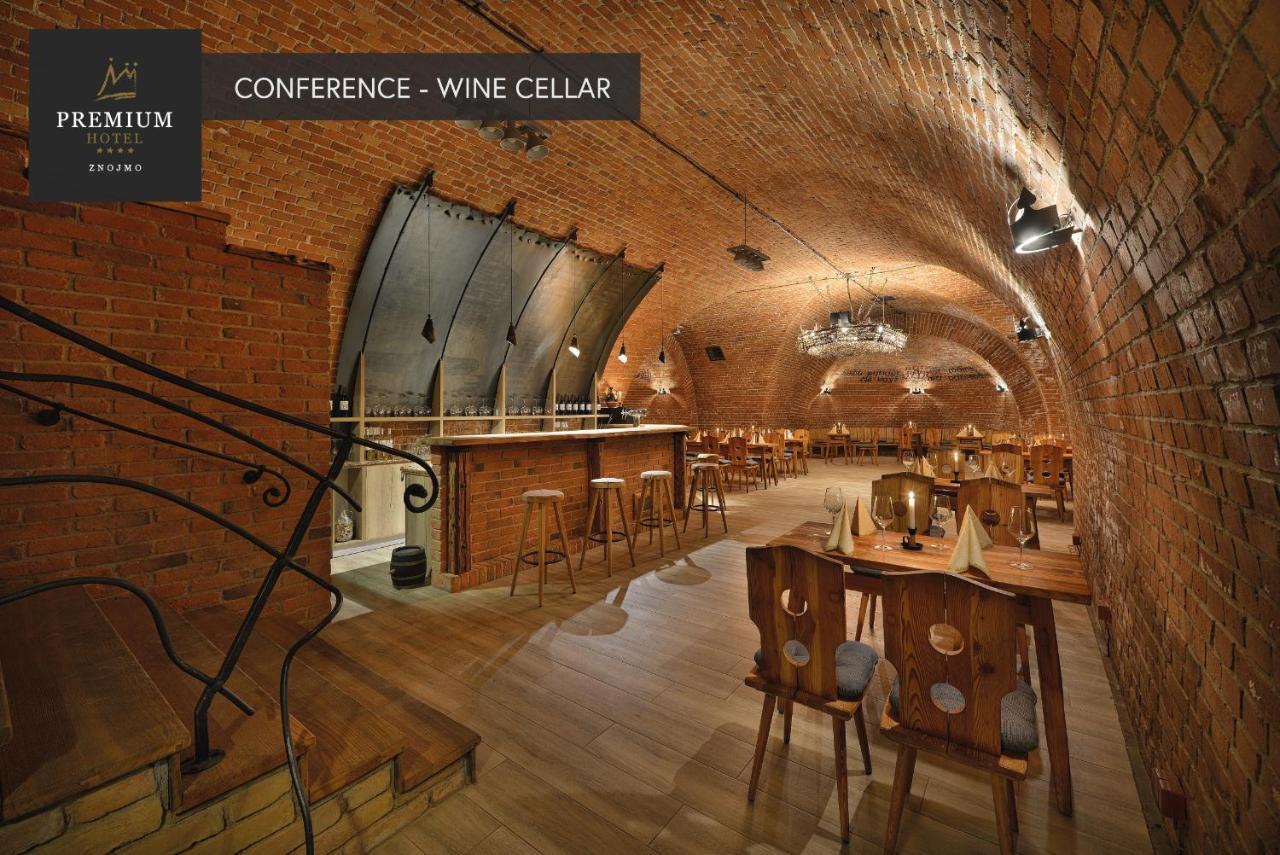 Premium Wellness & Wine Hotel Znojmo Luaran gambar